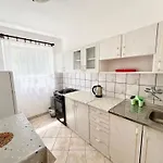 Apartamento Lidija Karin Donji Donji Karin