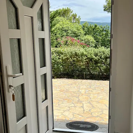 Apartament Lidija Karin Donji *