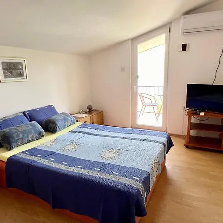 Appartement Lidija Karin Donji
