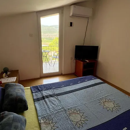Appartement Lidija Karin Donji Donji Karin