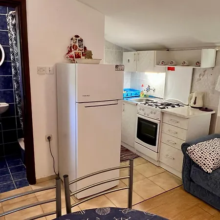 Lidija Karin Donji Apartmán Donji Karin