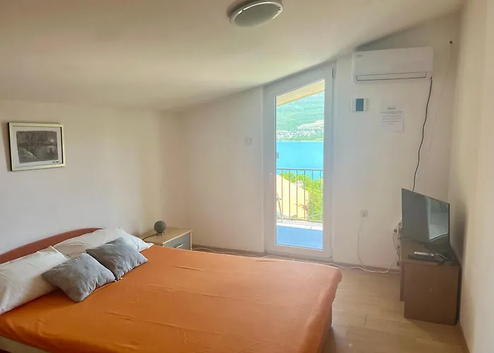 Lidija Karin Donji * Donji Karin